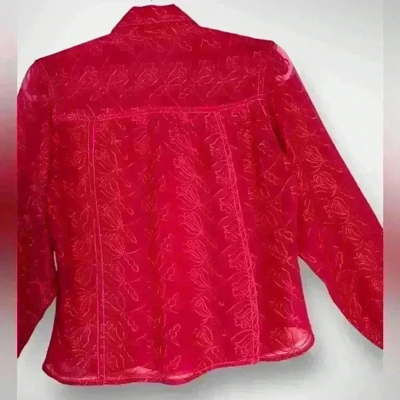 Women’s Sheer Red Button Down Blouse Decorative Embroidery Two Pocket Size M - Picture 7 of 8